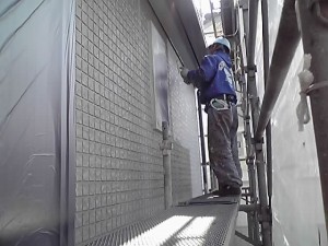 外壁下塗り