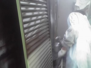 都筑区 T様邸 雨戸塗装