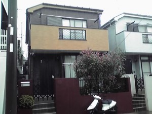 現場立合い、完了確認及び集金手配、色見本提出、着工挨拶回 り、塗伝士ミーティング。
