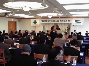 下見積り作成、総会出席。