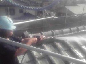 目の前